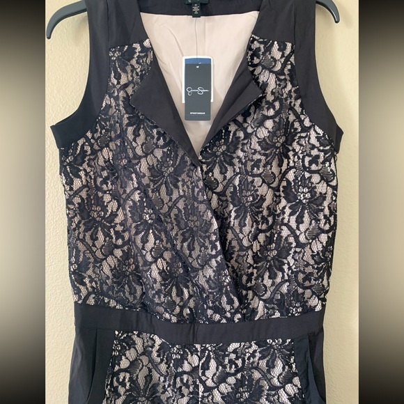 ❣️*NWT JessicaSimpson Lace HOLIDAY Jumper NWT Size S - Picture 2 of 8